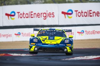 #96 - Rutronik Racing – Patric NIEDERHAUSER – Sven MULLER – Porsche 911 GT3 R (992) 