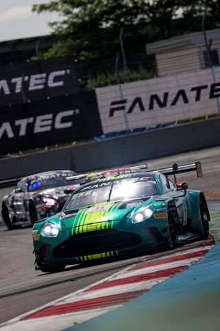 #11 - Comtoyou Racing - Sebastian Øgaard - James Jakes - Aston Martin Vantage AMR GT3 EVO  
