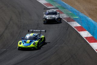 #96 - Rutronik Racing – Patric NIEDERHAUSER – Sven MULLER – Porsche 911 GT3 R (992) 