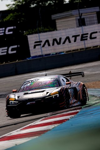 #99 – Tresor Attempto Racing – Ricardo FELLER – Alex AKA – Audi R8 LMSGT3 EVO II 