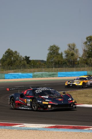 #69 – Emil Frey Racing – Thierry VERMEULEN – Giacomo ALTOE – Ferrari 296 GT3 