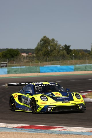 #96 - Rutronik Racing – Patric NIEDERHAUSER – Sven MULLER – Porsche 911 GT3 R (992) 