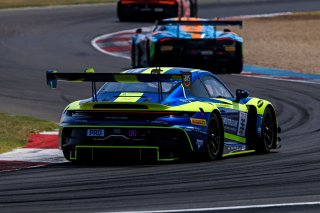 #96 - Rutronik Racing – Patric NIEDERHAUSER – Sven MULLER – Porsche 911 GT3 R (992) 