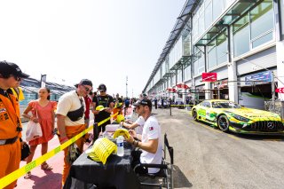#48 – Winward Racing Team MANN-FILTER – Lucas AUER – Maro Engel – Mercedes-AMG GT3 EVO 