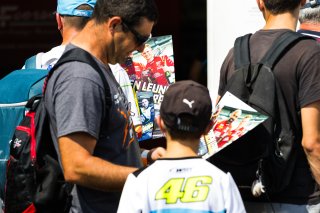 Pitwalk and autograph session