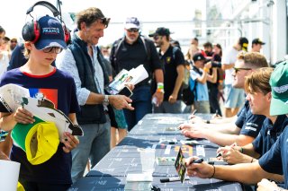 Pitwalk and autograph session