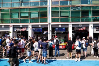 Fans pit walk and autograph session