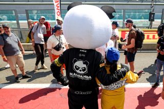Fans pit walk and autograph session