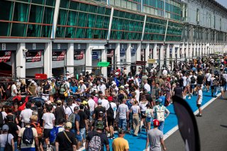 Fans pit walk and autograph session