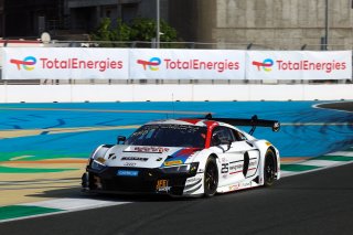#25 - Sainteloc Racing - Paul EVRARD - Gilles MAGNUS - Jim PLA - Audi R8 LMS GT3 EVO II