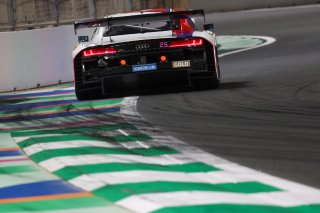 #25 - Sainteloc Racing - Paul EVRARD - Gilles MAGNUS - Jim PLA - Audi R8 LMS GT3 EVO II