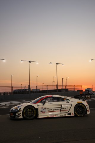 #25 - Sainteloc Racing - Paul EVRARD - Gilles MAGNUS - Jim PLA - Audi R8 LMS GT3 EVO II