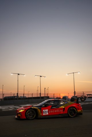 #991 - Paradine Competition - Darren LEUNG - Toby SOWERY - Jake DENNIS - BMW M4 GT3