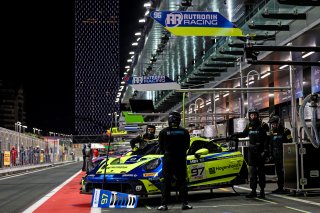 #97 - Rutronik Racing - Dustin BLATTNER - Dennis MARSCHALL - Loek HARTOG - Porsche 911 GT3 R (992) 