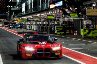 #991 - Paradine Competition - Darren LEUNG - Toby SOWERY - Jake DENNIS - BMW M4 GT3 