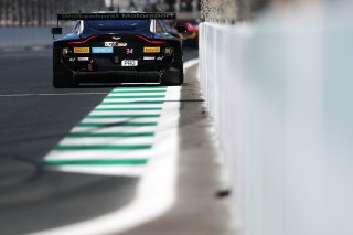 #34 - Walkenhorst Motorsport - David PITTARD - Henrique CHAVES - Ross GUNN - Aston Martin Vantage AMR GT3 EVO 