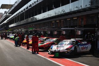 #93 - Sky Tempesta Racing - Christopher FROGGATT - Jonathan HUI - Eddie CHEEVER - Ferrari 296 GT3 