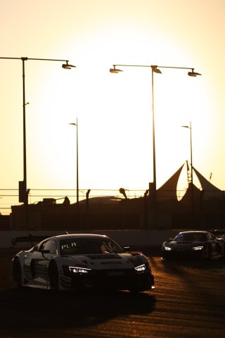 #25 - Sainteloc Racing - Paul EVRARD - Gilles MAGNUS - Jim PLA - Audi R8 LMS GT3 EVO II 