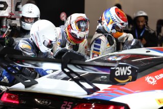 #25 - Sainteloc Racing - Paul EVRARD - Gilles MAGNUS - Jim PLA - Audi R8 LMS GT3 EVO II 
