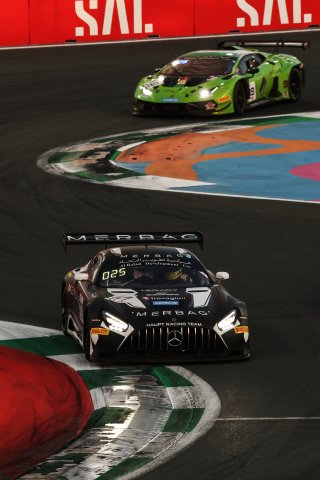 #77 - Haupt Racing Team - Arjun MAINI - Jusuf OWEGA - Michele BERETTA - Mercedes-AMG GT3 EVO 
