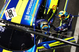 #96 - Rutronik Racing - Patric NIEDERHAUSER - Sven MÜLLER - Julien ANDLAUER - Porsche 911 GT3 R (992) 