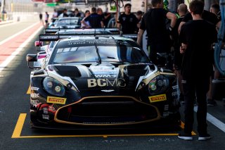 #34 - Walkenhorst Motorsport - David PITTARD - Henrique CHAVES - Ross GUNN - Aston Martin Vantage AMR GT3 EVO 