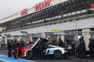 #23 - Team RJN - McLaren 720S GT3 EVO