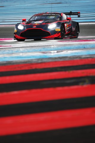 #33 - Verstappen.com Racing - Aston Martin Vantage AMR GT3 EVO