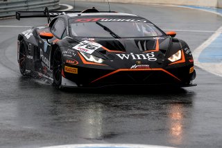 #76 - Barwell Motorsport - Lamborghini Huracan GT3 EVO2