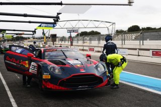 #33 - Verstappen.com Racing - Aston Martin Vantage AMR GT3 EVO