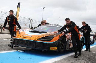 #5 - Optimum Motorsport - McLaren 720S GT3 EVO