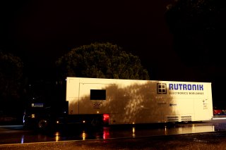 Teams arrive at the circuit