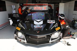 #24 - Steller Motorsport - Matisse LISMONT - Kiern JEWISS - Lorcan HANAFIN - Corvette Z06 GT3.R 