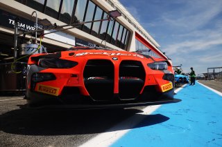 #32 - Team WRT - Charles WEERTS - Kelvin VAN DER LINDE - Ugo DE WILDE - BMW M4 GT3 EVO