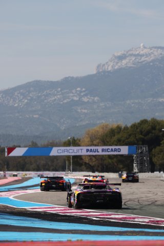 #8 - Kessel Racing - Nicolo ROSI - Niccolo SCHIRO - David FUMANELLI - Ferrari 296 GT3