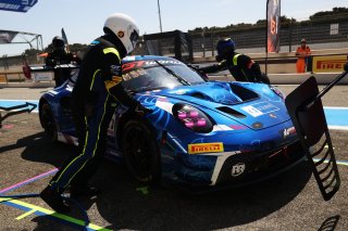 #97 - Rutronik Racing - Antares AU - Morris SCHURING - Loek HARTOG - Porsche 911 GT3 R (992)