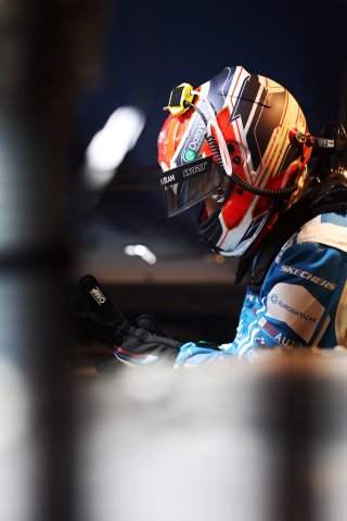 #30 - Team WRT - Etienne CHELI - BMW M4 GT3 EVO