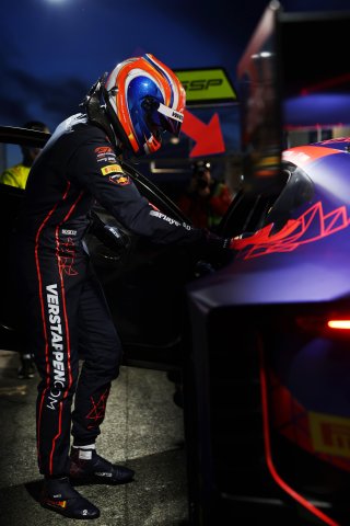 #33 - Verstappen.com Racing - Chris LULHAM - Aston Martin Vantage AMR GT3 EVO