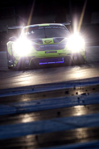 #96 - Rutronik Racing - Patric NIEDERHAUSER - Sven MULLER  - Alessio PICARIELLO - Porsche 911 GT3 R (992)