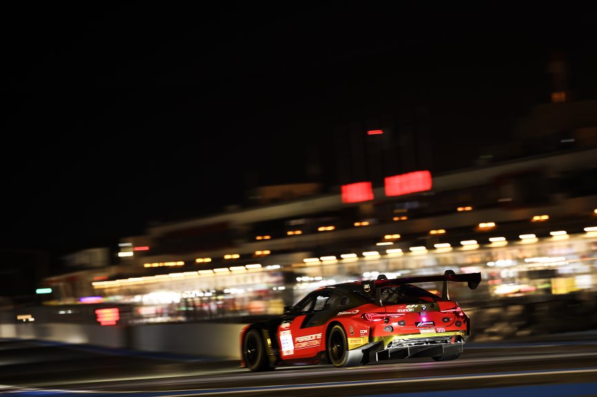 #991 - Paradine Competition - Darren LEUNG - Sean GELAEL - Dan HARPER - BMW M4 GT3 EVO