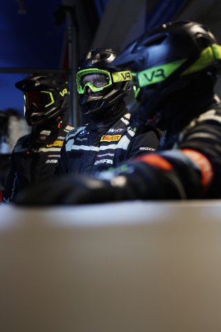 Team WRT