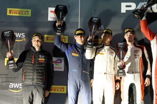 #24 - Steller Motorsport - Matisse LISMONT - Kiern JEWISS - Lorcan HANAFIN - Corvette Z06 GT3.R 