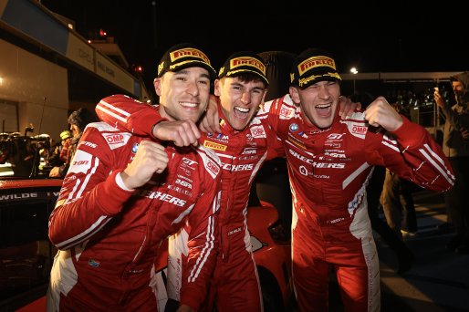 #32 - Team WRT - Charles WEERTS - Kelvin VAN DER LINDE - Ugo DE WILDE - BMW M4 GT3 EVO | SRO / JEP