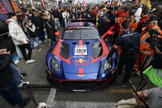 #33 - Verstappen.com Racing - Thierry VERMEULEN - Chris LULHAM - Harry KING - Aston Martin Vantage AMR GT3 EVO