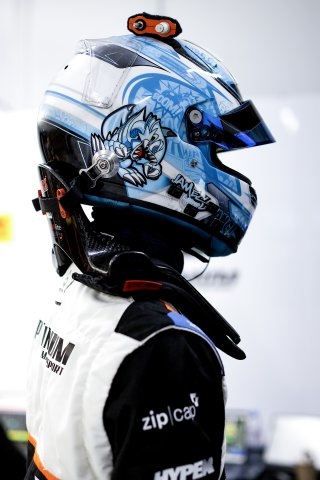 #5 - Optimum Motorsport - James ALLEN - McLaren 720S GT3 EVO