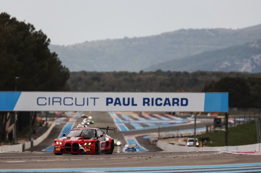 #992 - Paradine Competition - James KELLETT - Pedro EBRAHIM - Charles CLARK - BMW M4 GT3 EVO | SRO / JEP