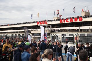 GT World Challenge Grid