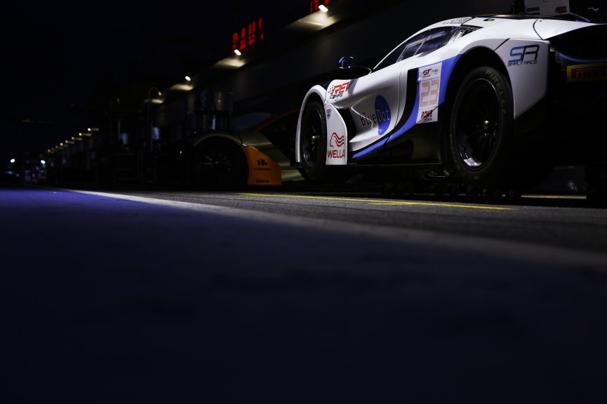 #23 - Team RJN - Alex BUNCOMBE - Tommy FOSTER - Reece BARR - McLaren 720S GT3 EVO