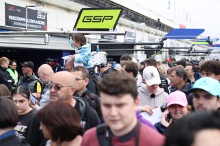 Fans at the Pitwalk