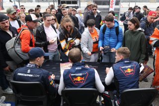 Fans at the Pitwalk